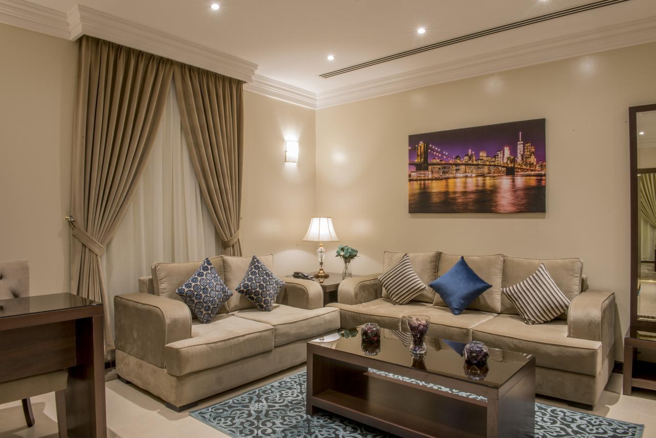 Normina Hotel Suites ダンマーム エクステリア 写真